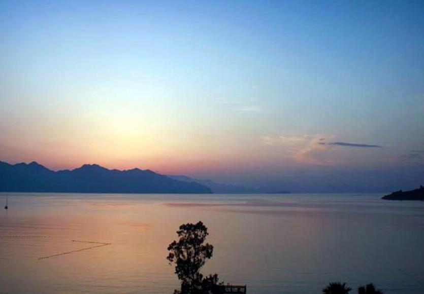 Verano Beach Hotel İçmeler Luaran gambar
