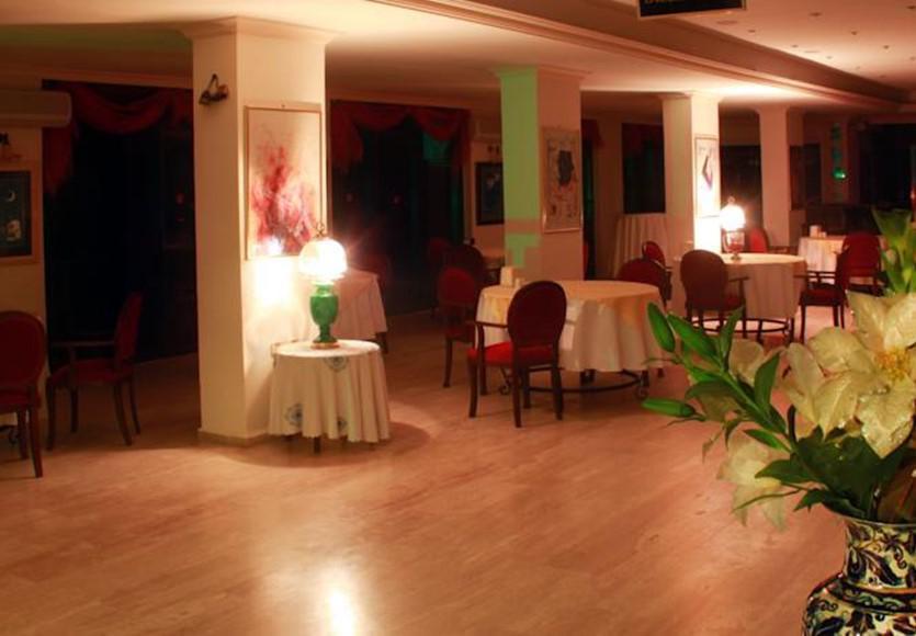 Verano Beach Hotel İçmeler Luaran gambar