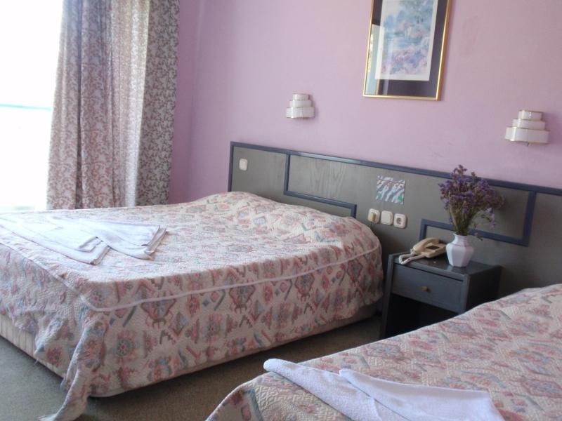 Verano Beach Hotel İçmeler Bilik gambar