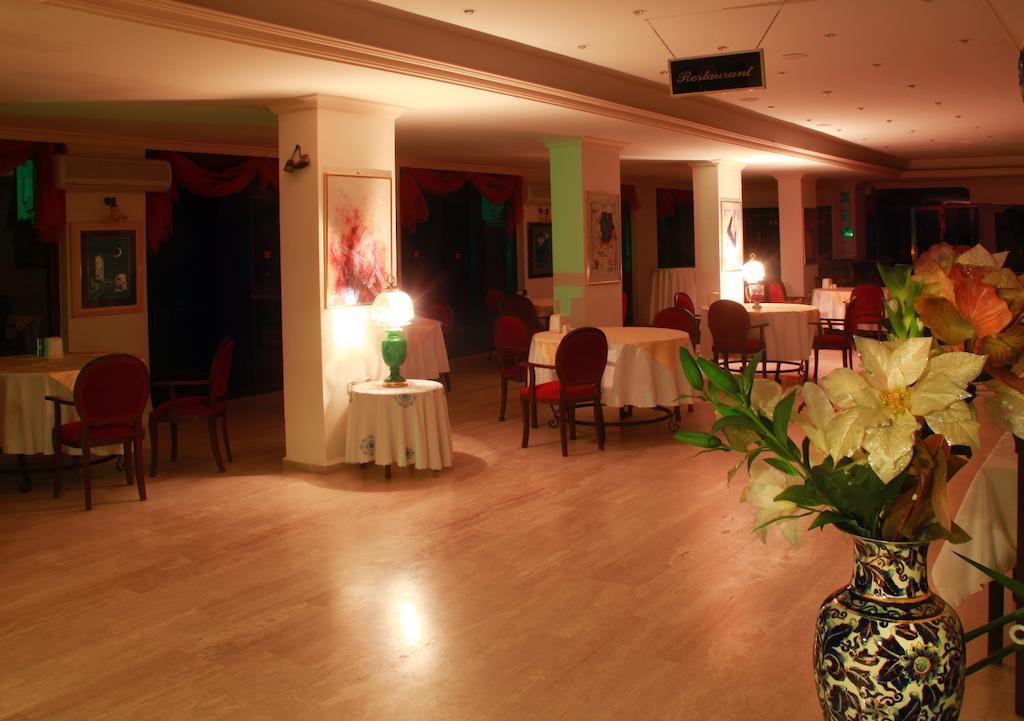 Verano Beach Hotel İçmeler Luaran gambar