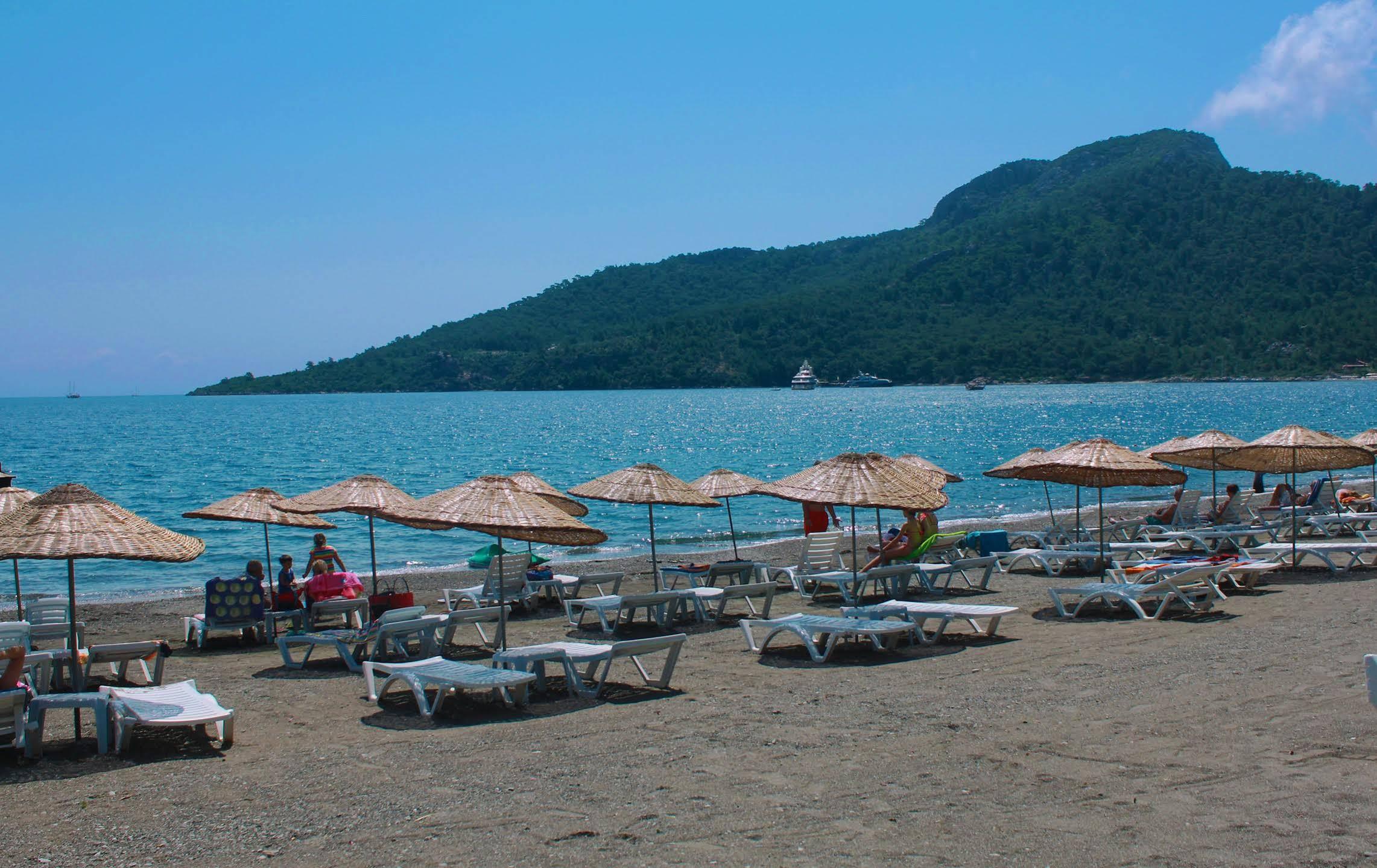 Verano Beach Hotel İçmeler Luaran gambar