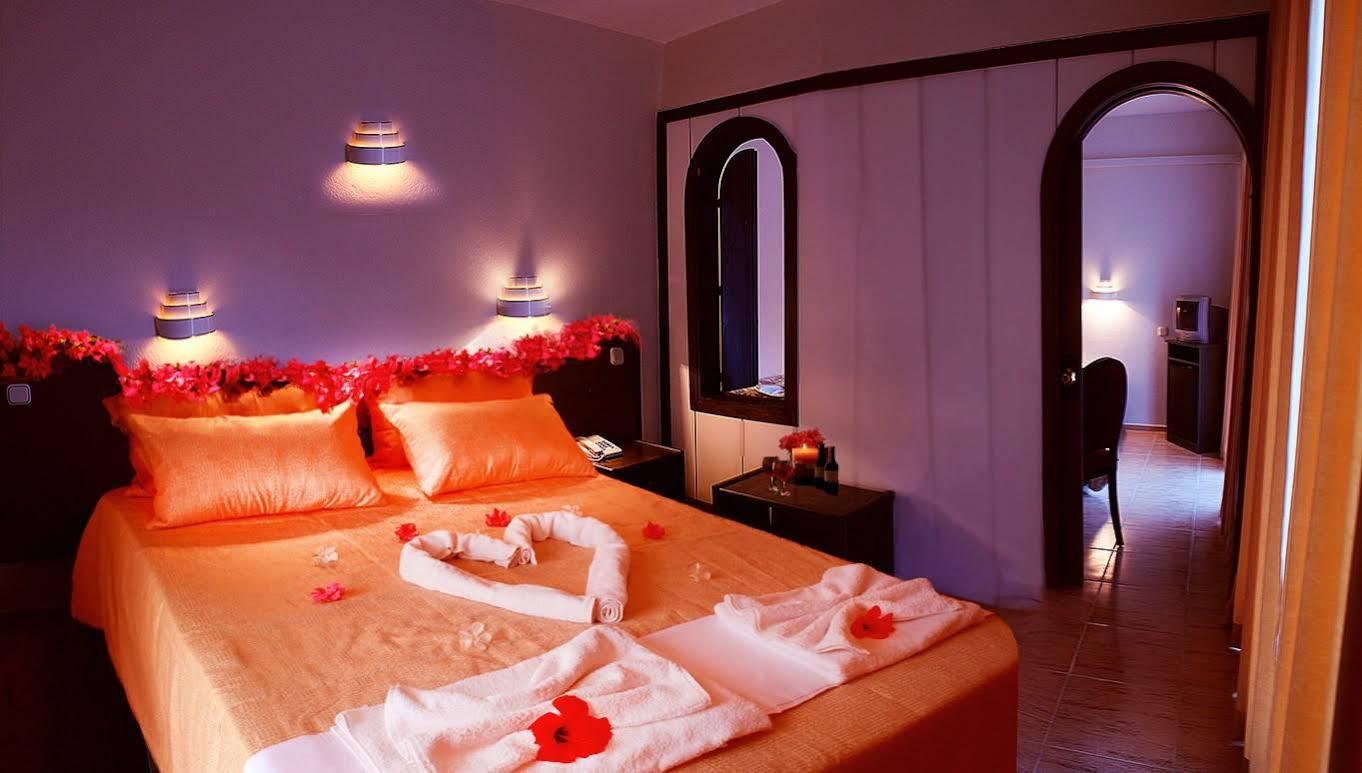 Verano Beach Hotel İçmeler Luaran gambar